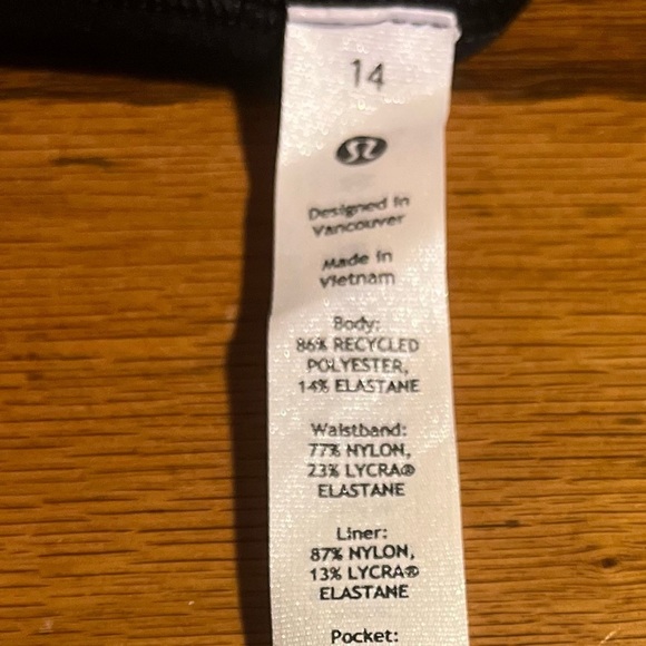 Lululemon Woman's Black Active Wear Pace Rival Skirt Sz 12 - Picture 5 of 8